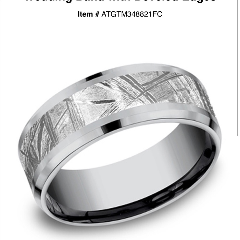 Men’s wedding band